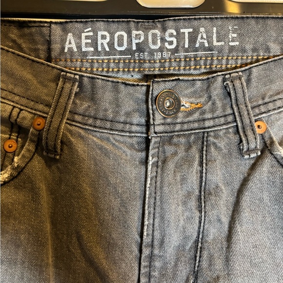 Aeropostale Gray Distressed straight leg Essex Jeans Size 29/30 - Picture 3 of 11